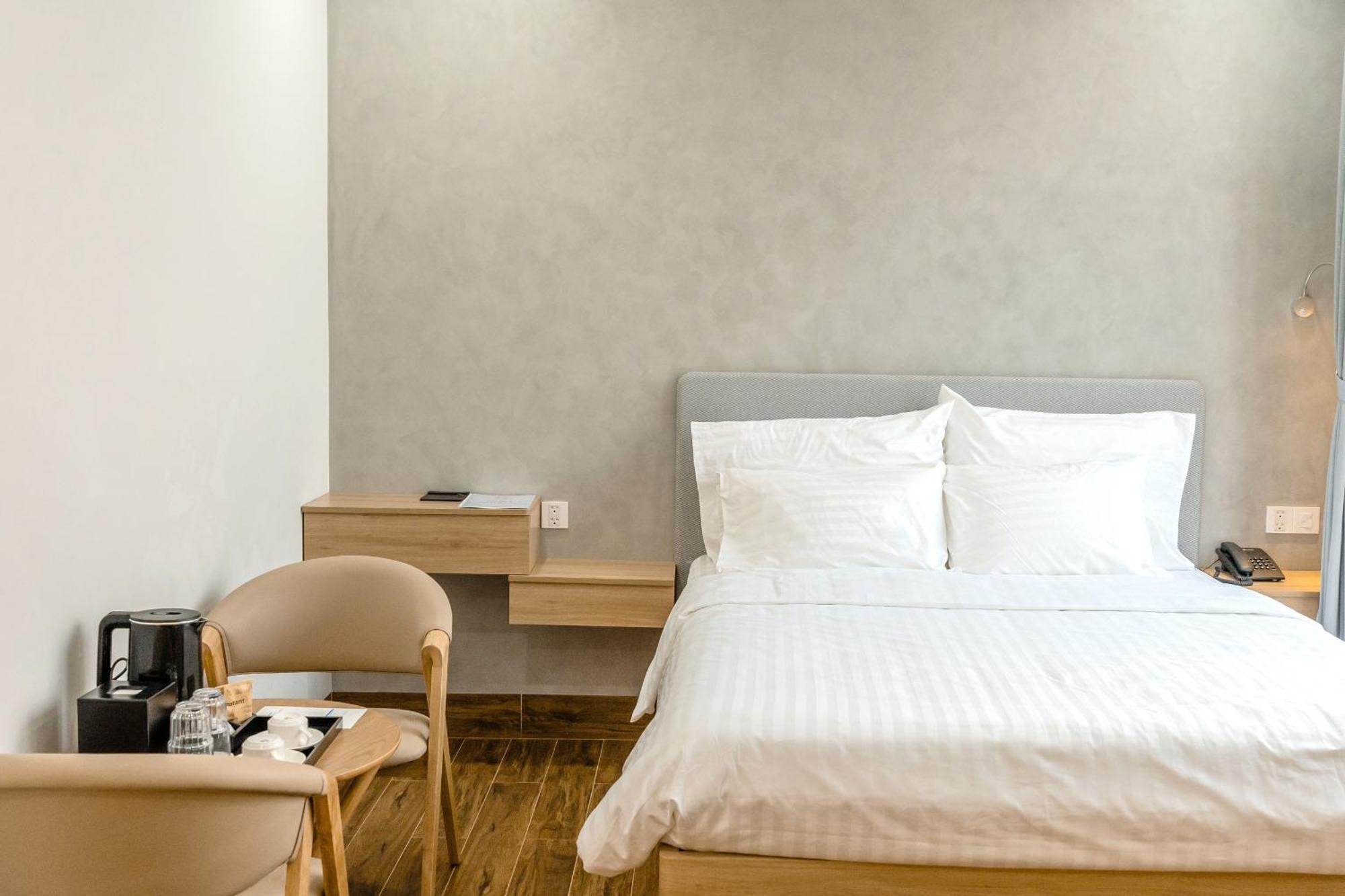 Diora Hotel Pleiku By Hos Dış mekan fotoğraf